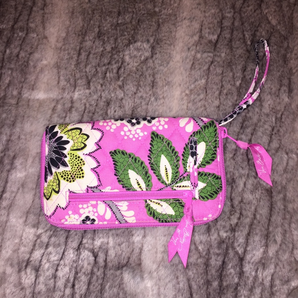NWOT New Vera Bradley Wristlet Wallet Pink Floral